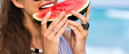 Las 3 Tendencias de Manicura que Dominarán el Verano de 2024