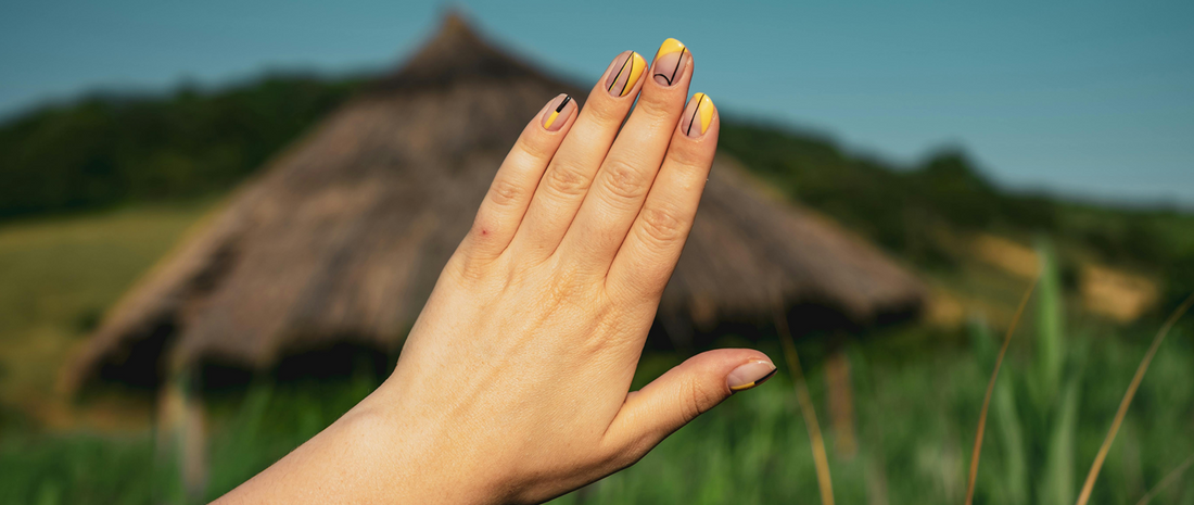 Eleva tu Estilo con la Elegancia del Minimalismo en Manicura